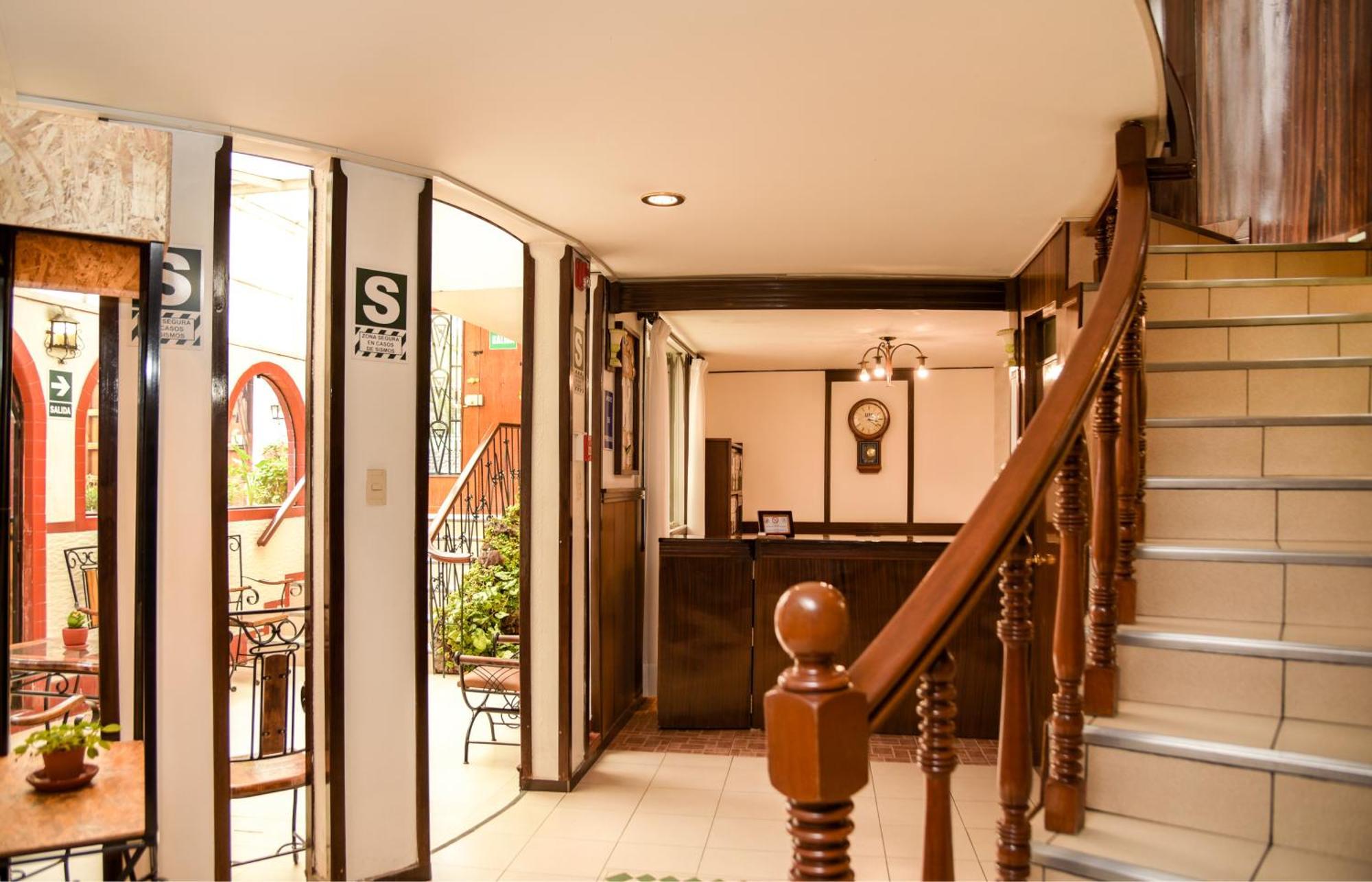 Hotel Benavides 3*