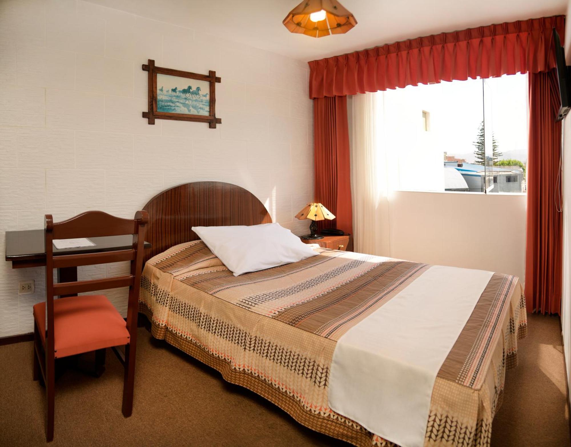 Benavides Hotel